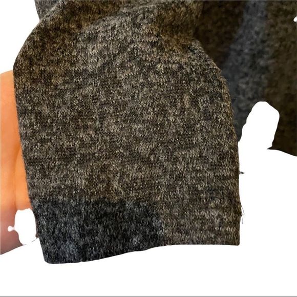 Eclipse lightweight long sleeve sweater crew neck grey with yellow arm band S - Picture 2 of 5